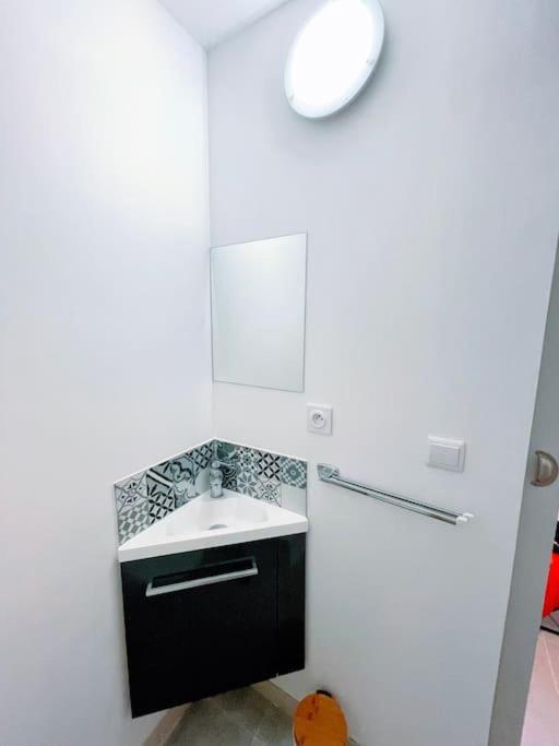 Mini-Studio De 10M² En Centre-Ville De Μπεζιέ Εξωτερικό φωτογραφία